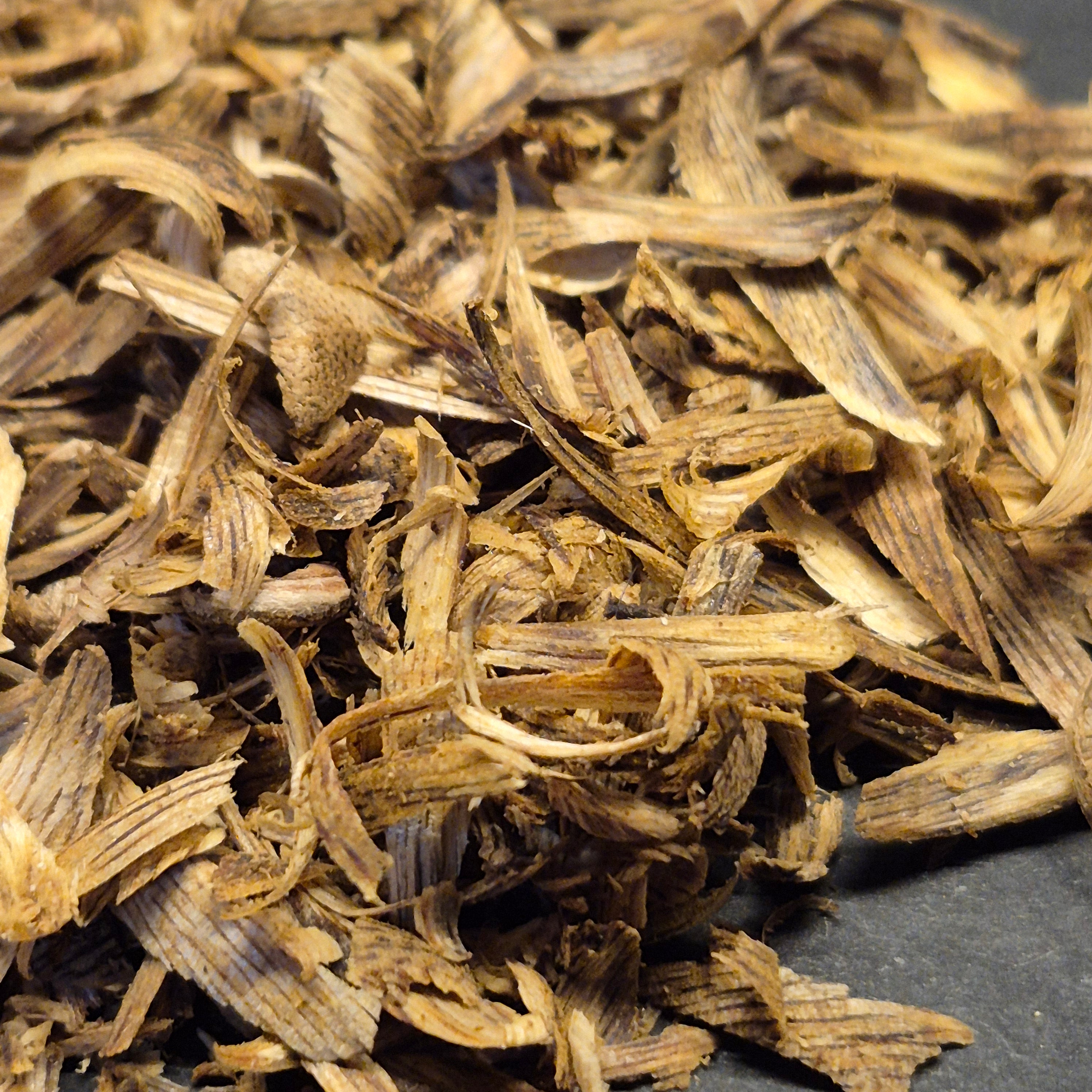 High Quality Agarwood Chips, Sweet Fragrance Agarwood For Incense Burning And Rituals