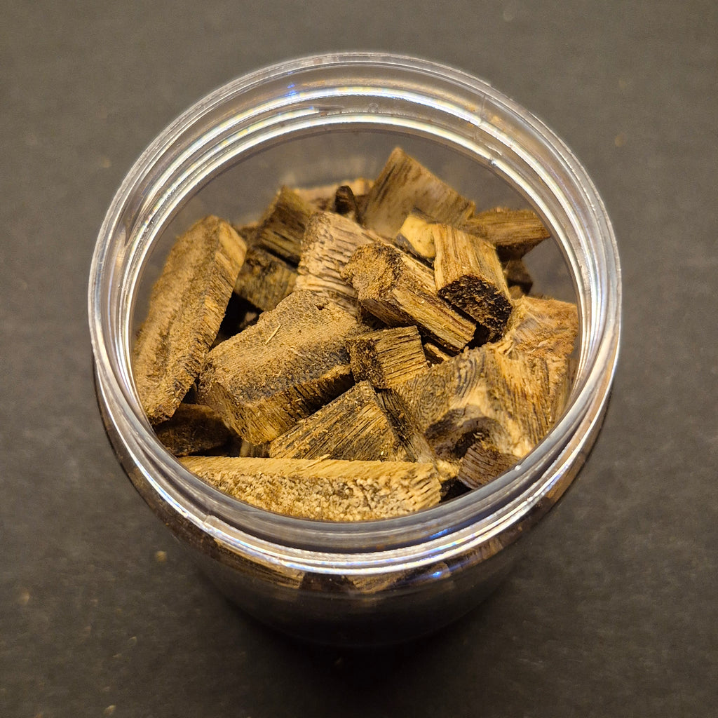 High Quality Agarwood Medium Piece, Aromatic Sweet Fragrance For Incense Burning And Sacred Rituals