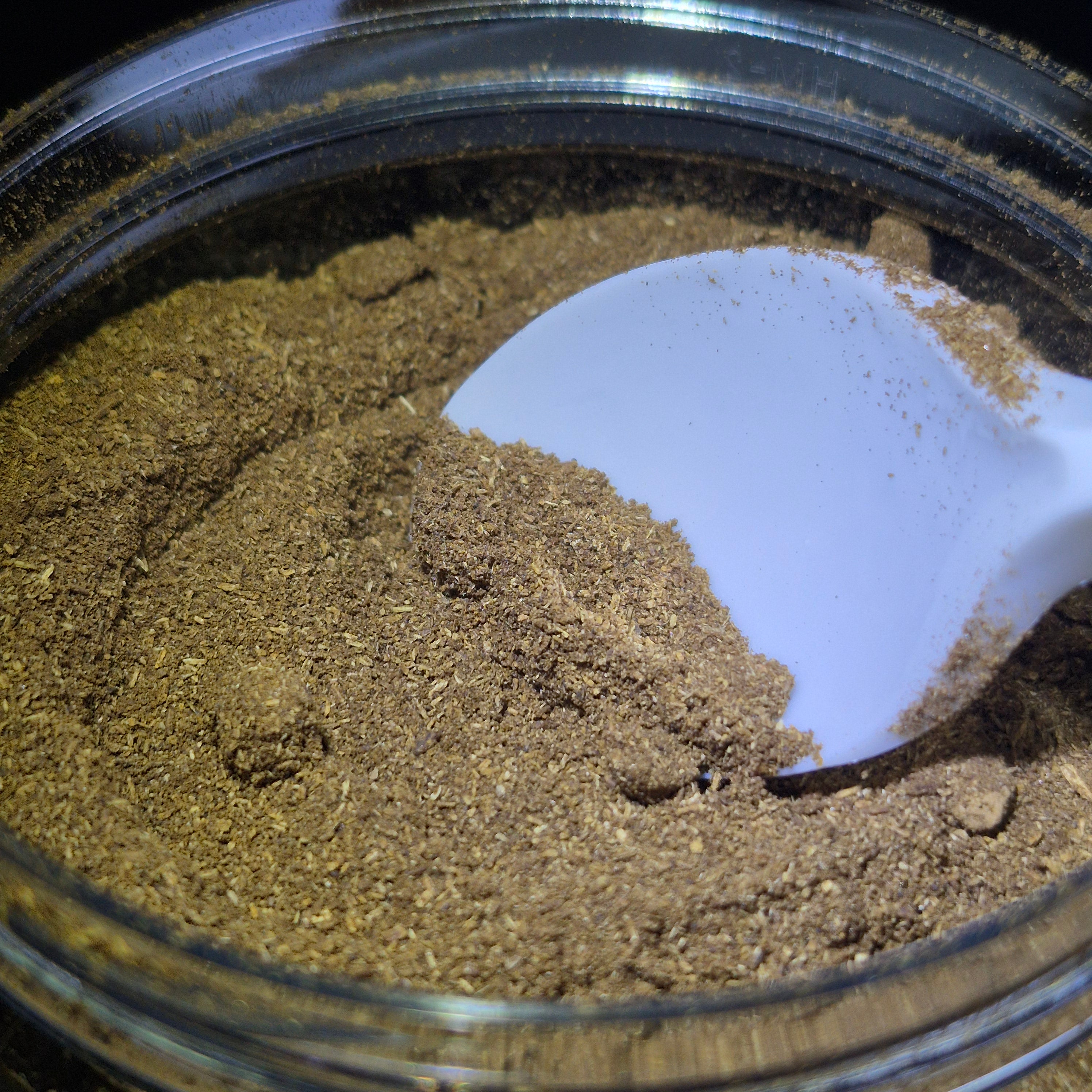 Premium Agarwood Incense Powder, Natural Oud for Meditation, Home Cleansing Aromatherapy