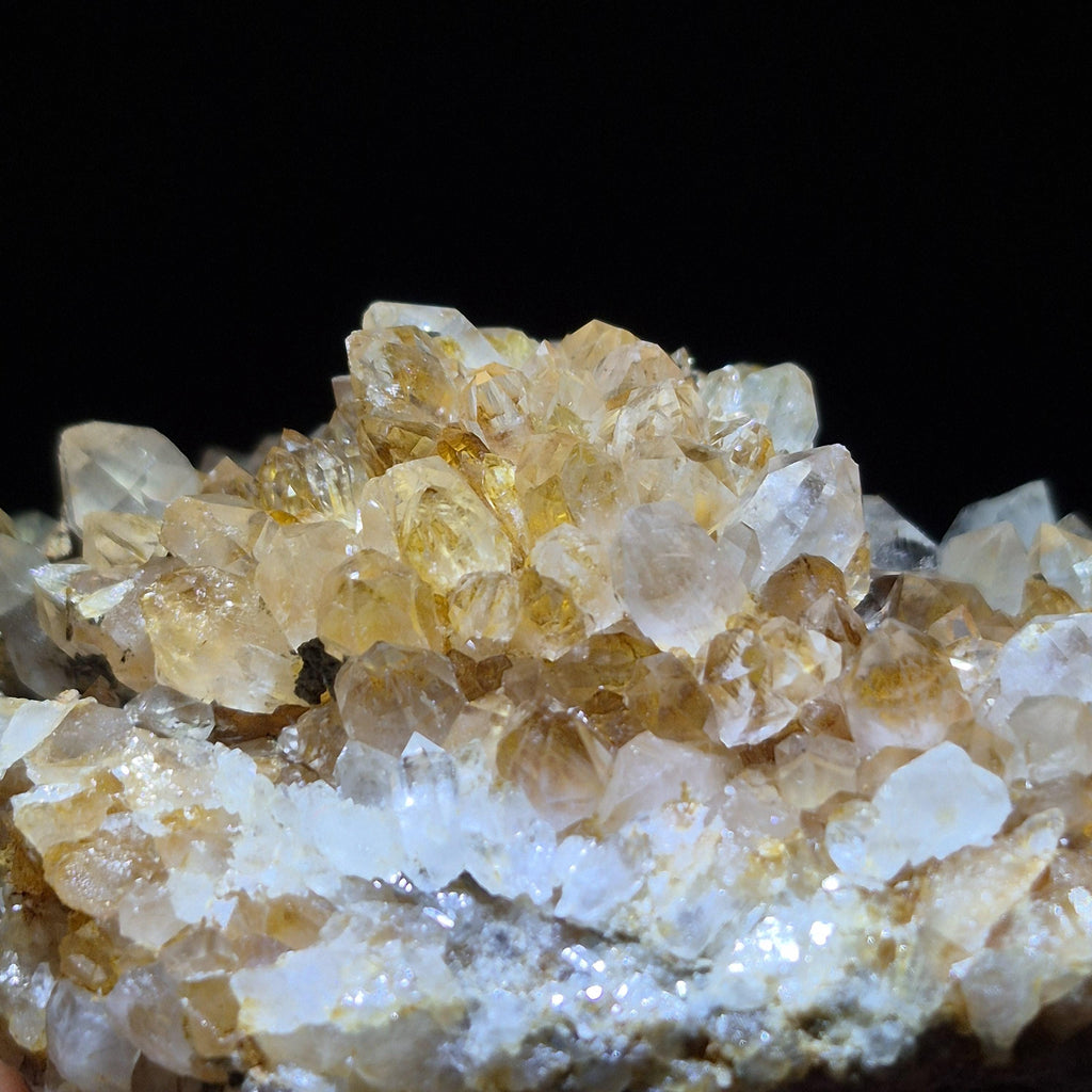 Natural Quartz Crystal – Clear Quartz Stone, Energy Cleansing Crystal