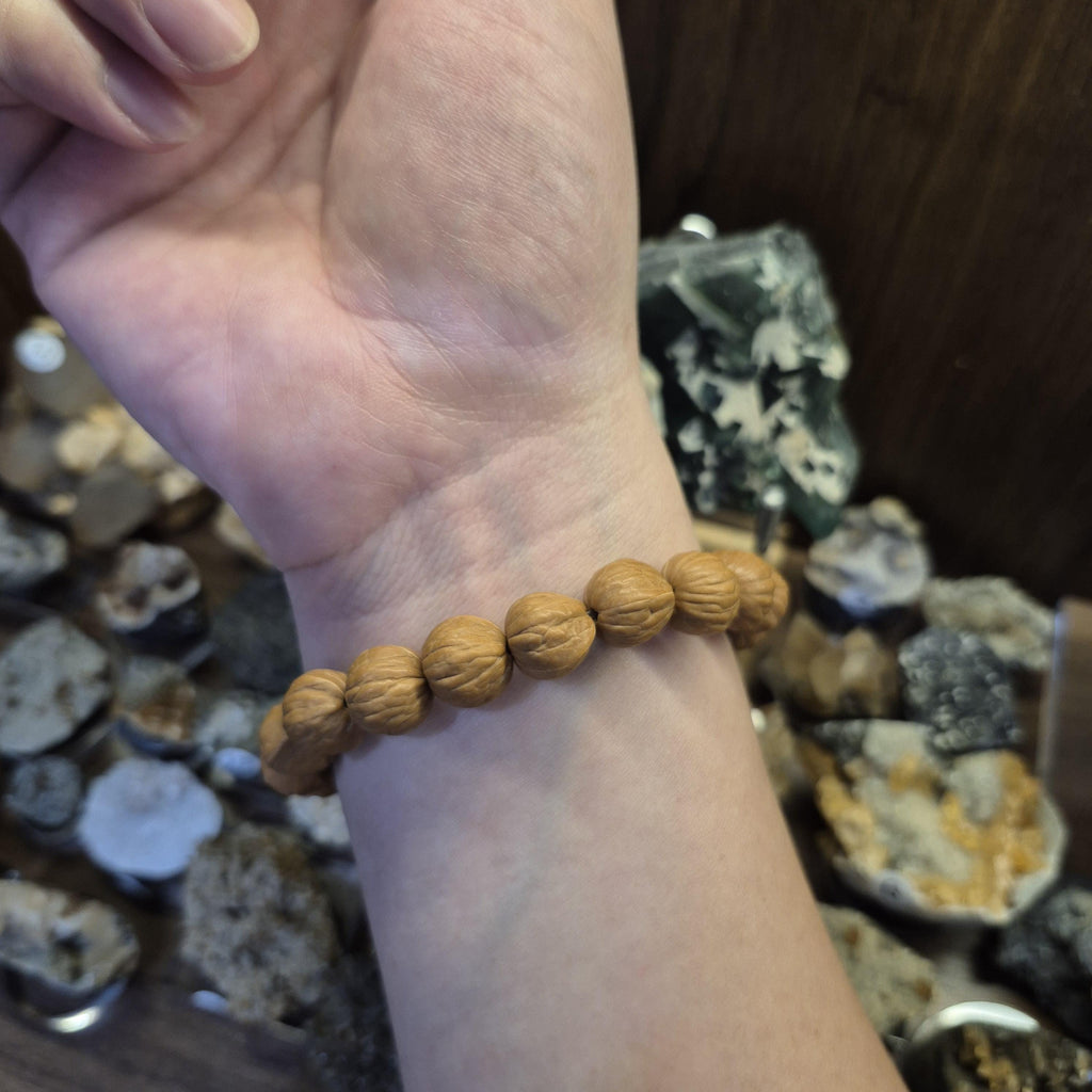 Natural Wenwan Walnut Bead 12mm Bracelet