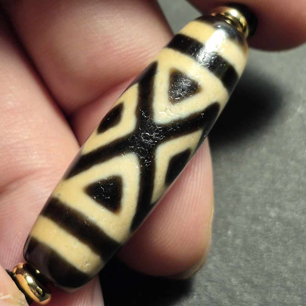 Ancient 3 Eyes Vajra Tibetan Dzi Bead, Three Eye Dorje Dzi, Strength Protection Amulet