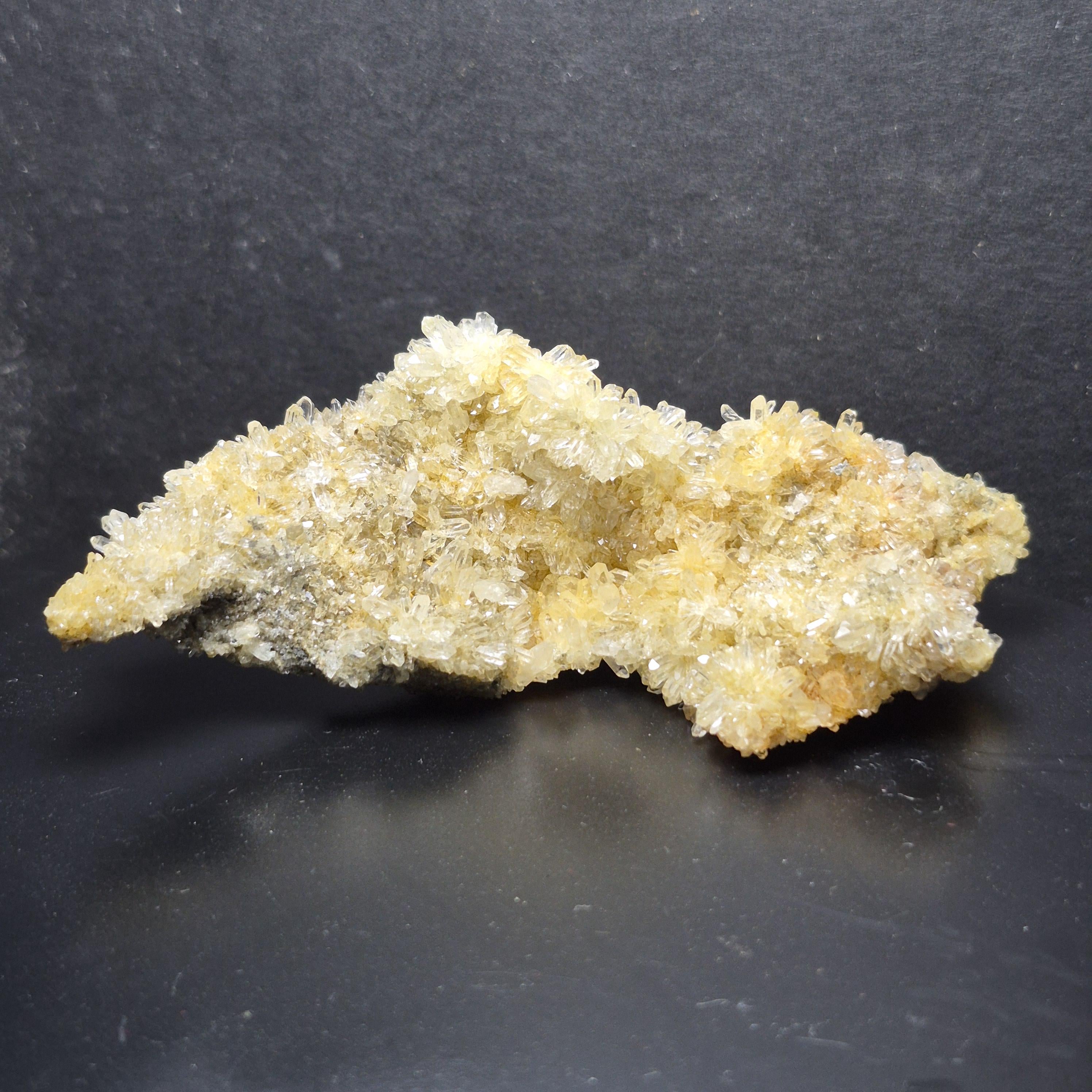 Yellow Quartz Crystal Cluster, Natural Quartz Mineral Specimen, Sparkling Stone for Collection