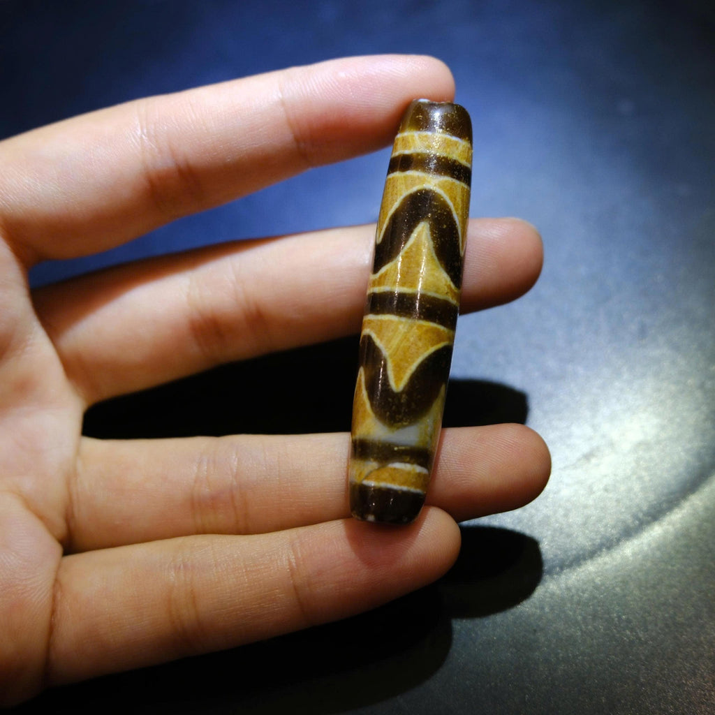 Antique Tibetan Dzi Bead Water Wave Pattern, Old Agate Dzi with Heavy Weathering 57x13mm