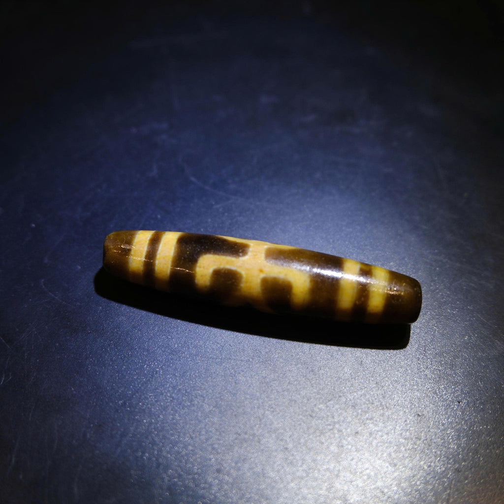Antique Tibetan Nobleman Dzi Bead, Old Agate Dzi with Heavy Weathering 57x13mm