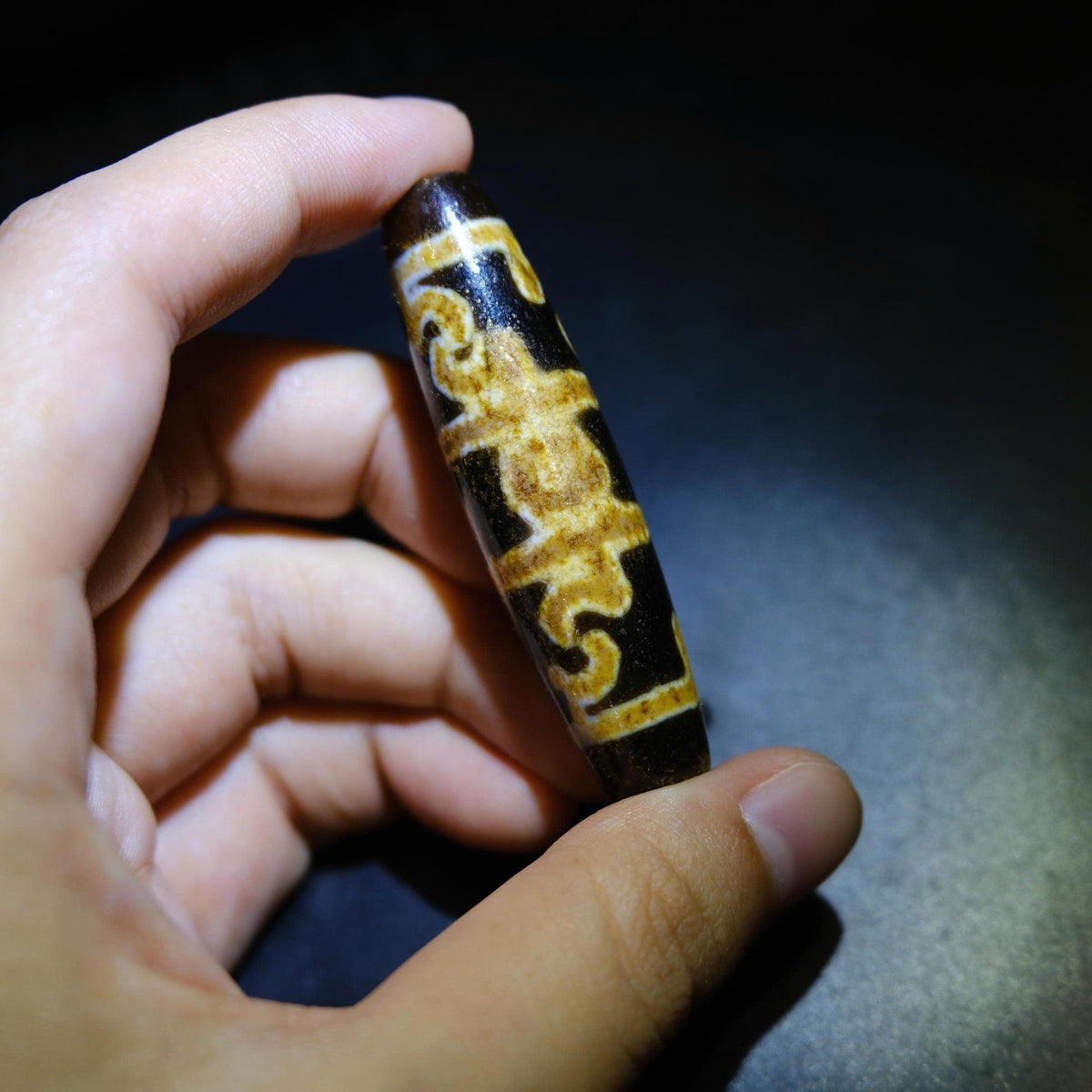 Antique Tibetan Dragon Claw Dzi Bead, Old Weathered Agate Bead 57x13mm
